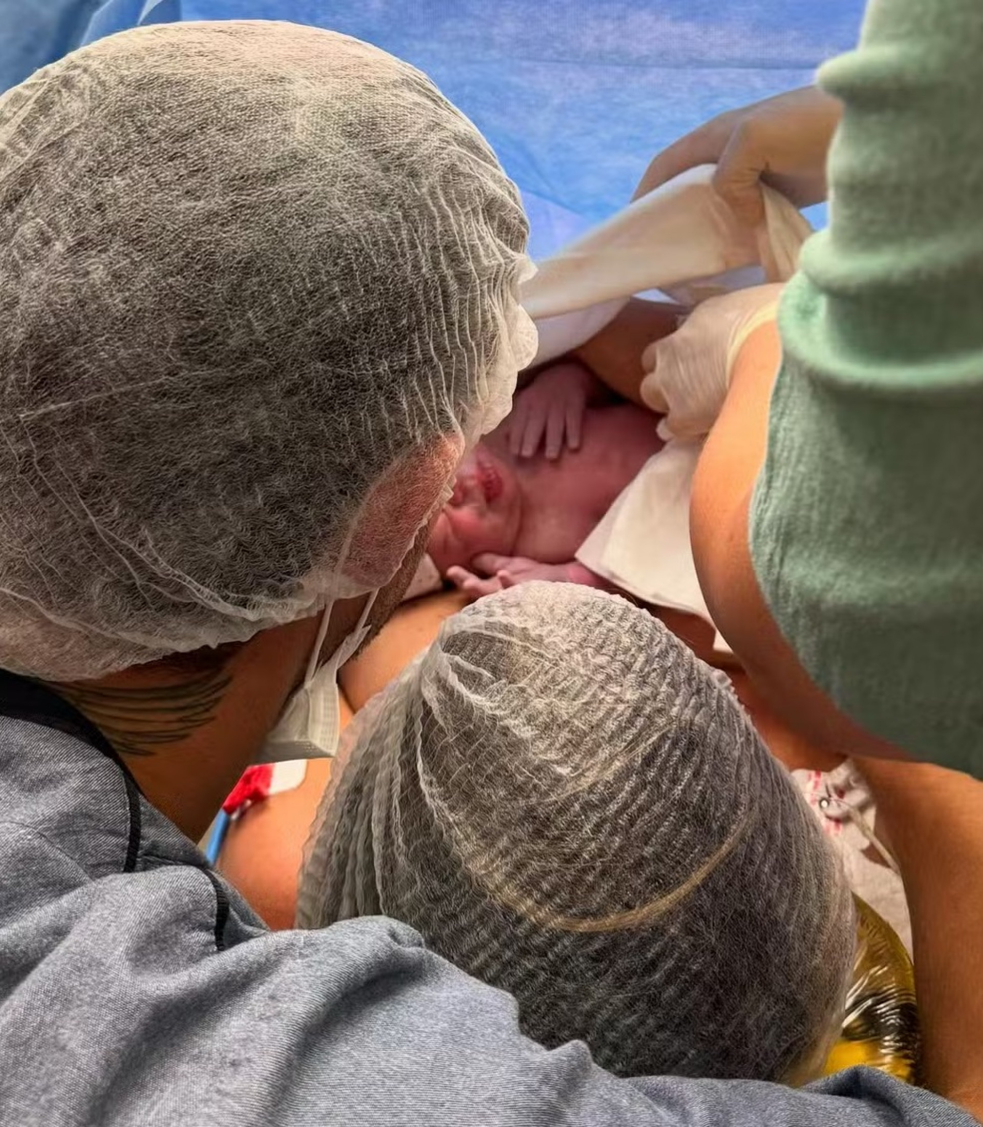 Nascimento de Benjamin, filho de Alexandre Pato e Rebeca Abravanel  - Reprodução/Instagram