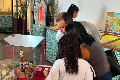 Convento Santo Antônio recebe exposição com presépios de diversos países