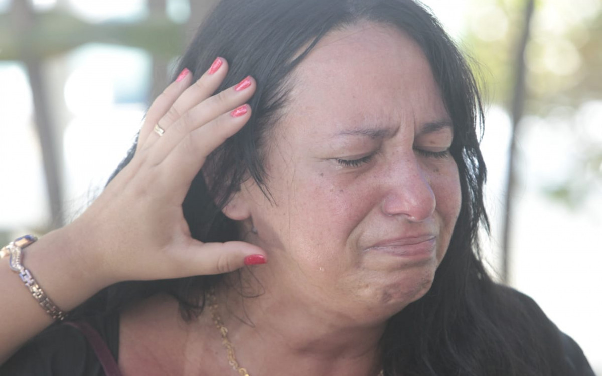 Familiares de Juliana Leite Rangel ficaram muito abalados, após jovem ser baleada na cabeça