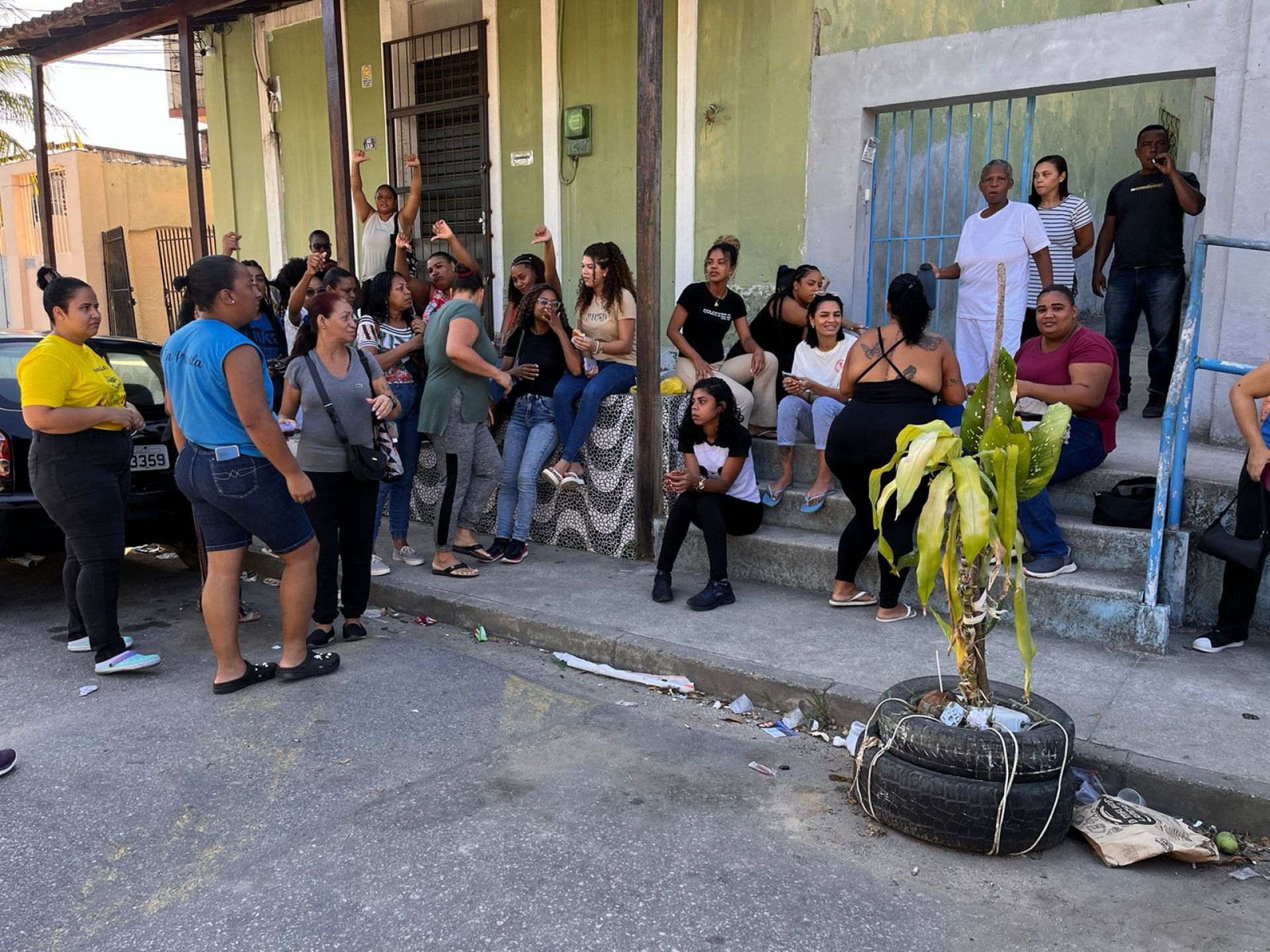 Funcionários da Creche Esperança fazem greve após atraso de salários - Divulgação