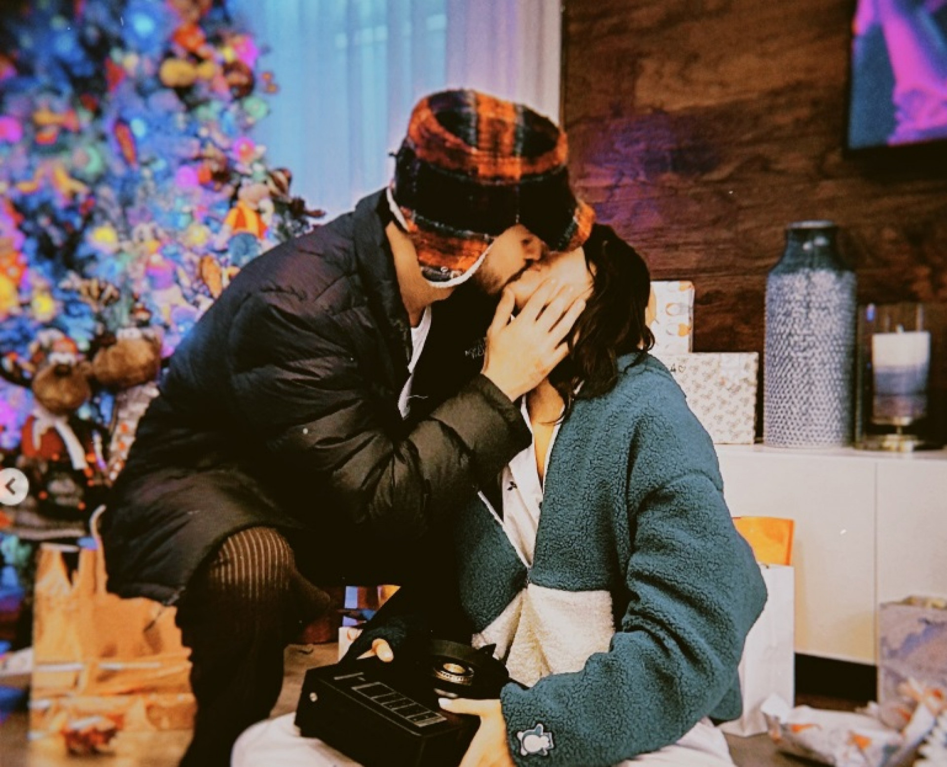 João Guilherme e Bruna Marquezine  - Reprodução do Instagram