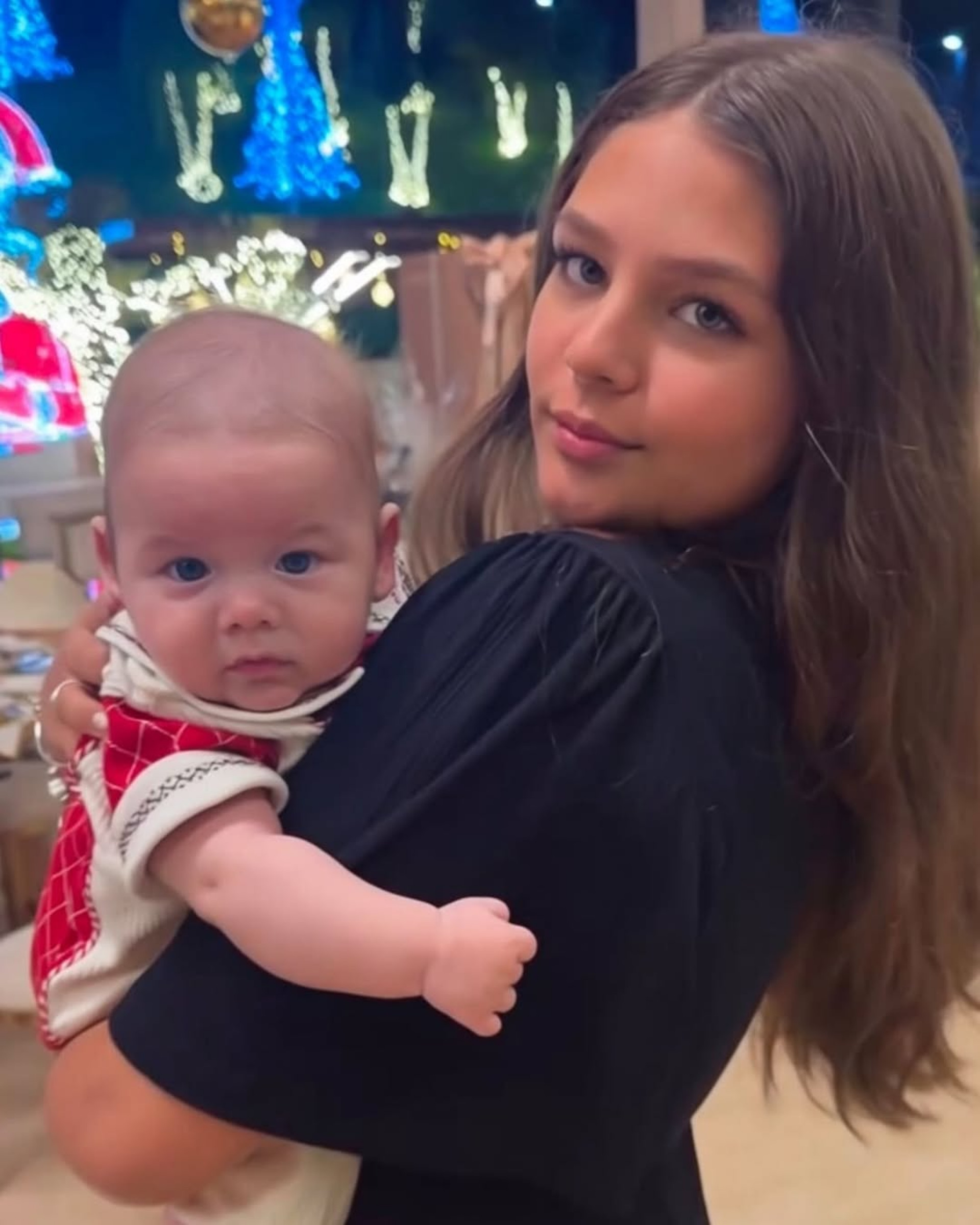 Neta de Leonardo impressiona ao surgir com José Leonardo