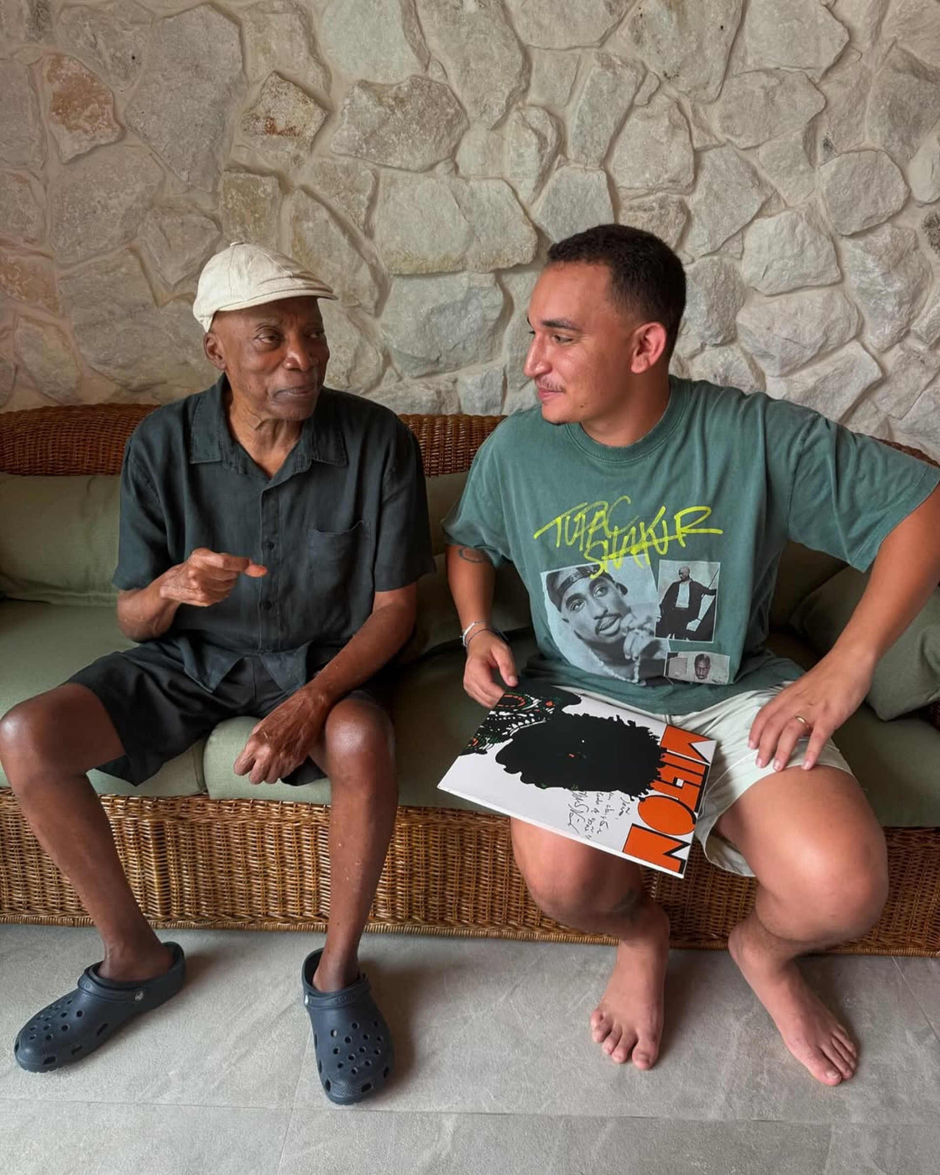 Milton Nascimento recebe visita de João Gomes  - Reprodução / Instagram 