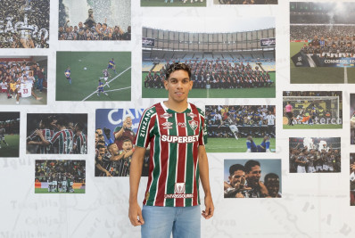 Paulo Baya sonha com final do Mundial e faz promessa no Fluminense: 'Muitos gols'