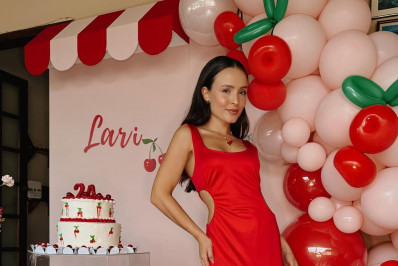 Larissa Manoela celebra 24 anos com festa e reflete: 'Só motivos pra sorrir'