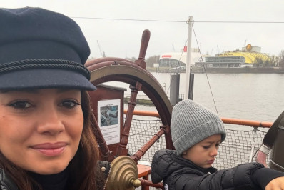 Sophie Charlotte passa o fim de ano em sua cidade natal na Alemanha