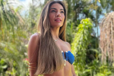 Patrícia Poeta aproveita férias na Bahia