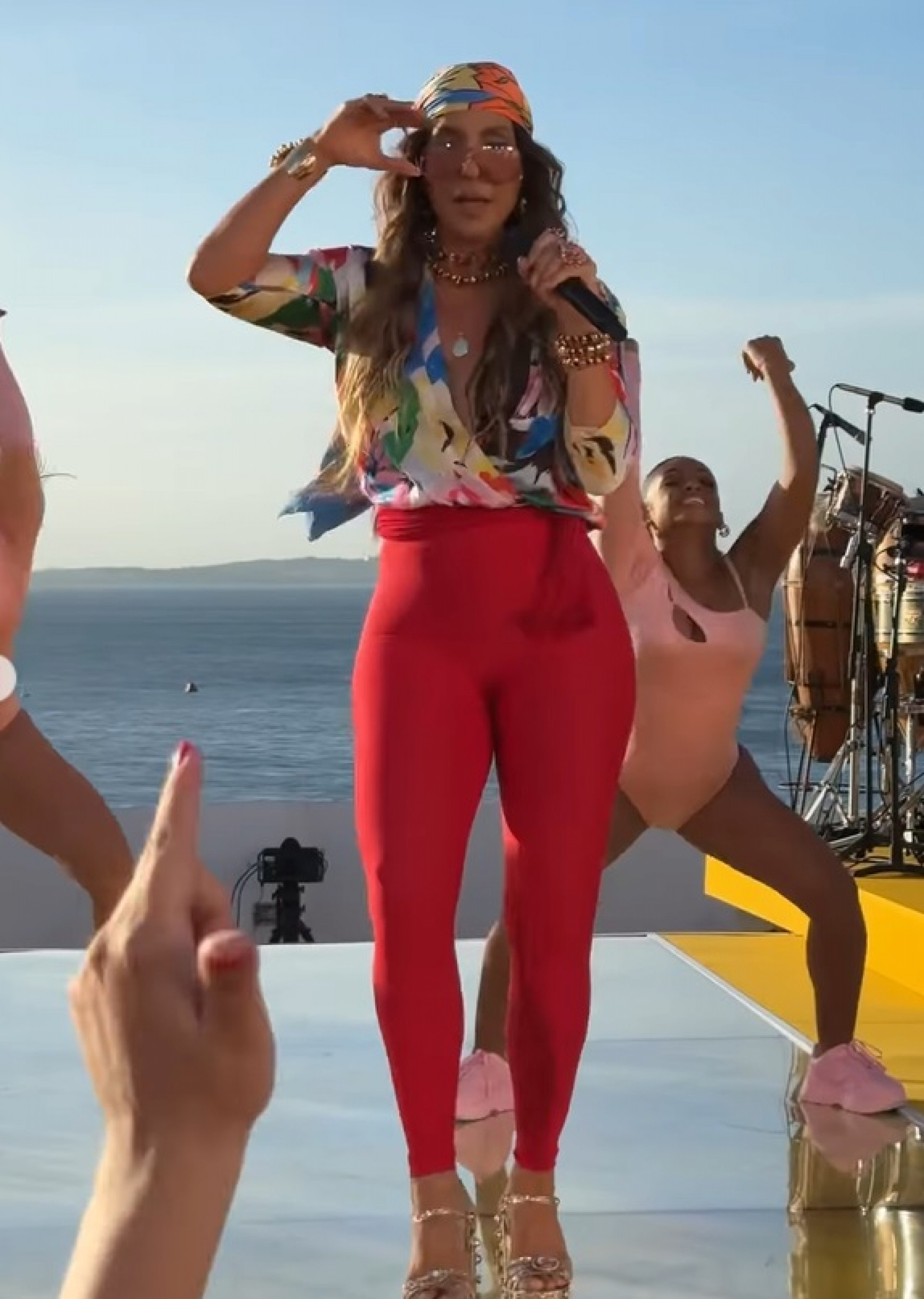 Ivete Sangalo durante gravação de EP no Farol da Barra - Reprodução do Instagram