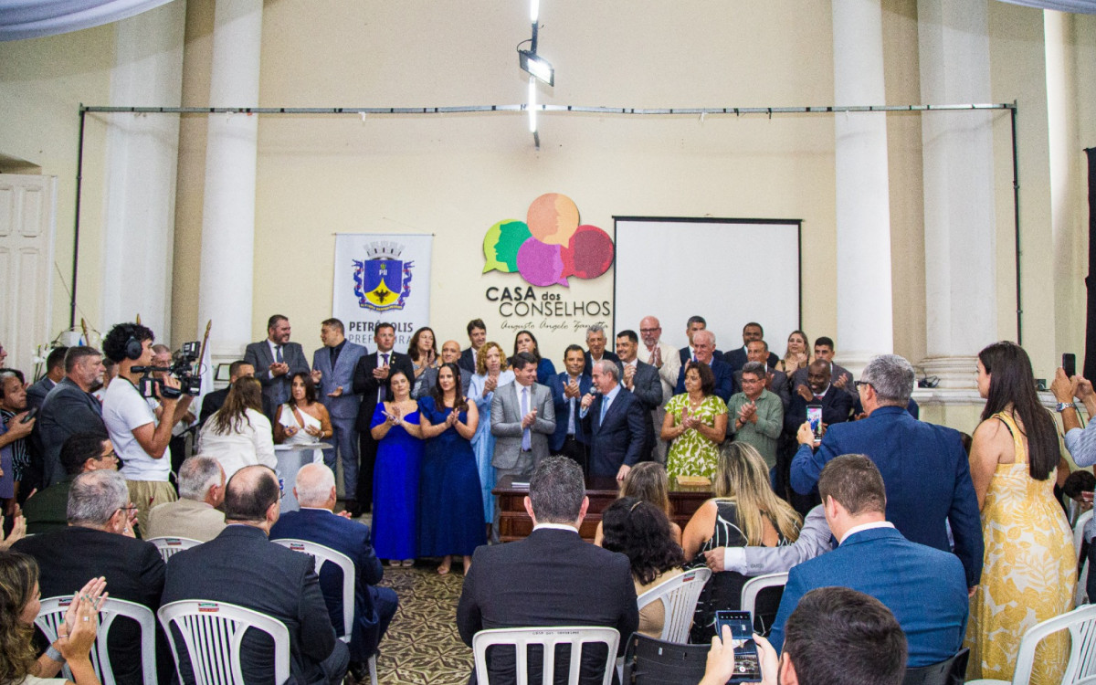 Hingo Hammes tomou posse nesta quarta-feira