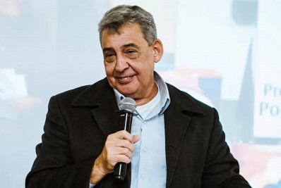 Após ano marcado por enchentes, prefeito eleito de POA é empossado