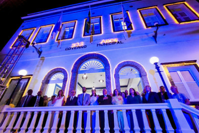 Ao tomar posse, Ferreti lança decreto para aumentar receitas e reduzir despesas