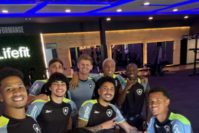 Sem os principais jogadores, Botafogo se reapresenta e inicia pré-temporada