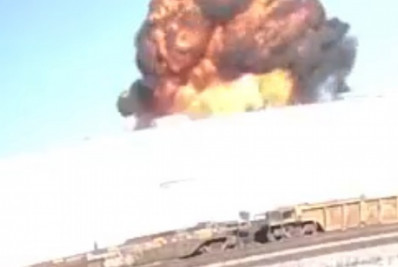 Avião cai próximo a Los Angeles e causa mortes