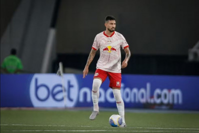 Vasco tenta contratação de zagueiro do Red Bull Bragantino