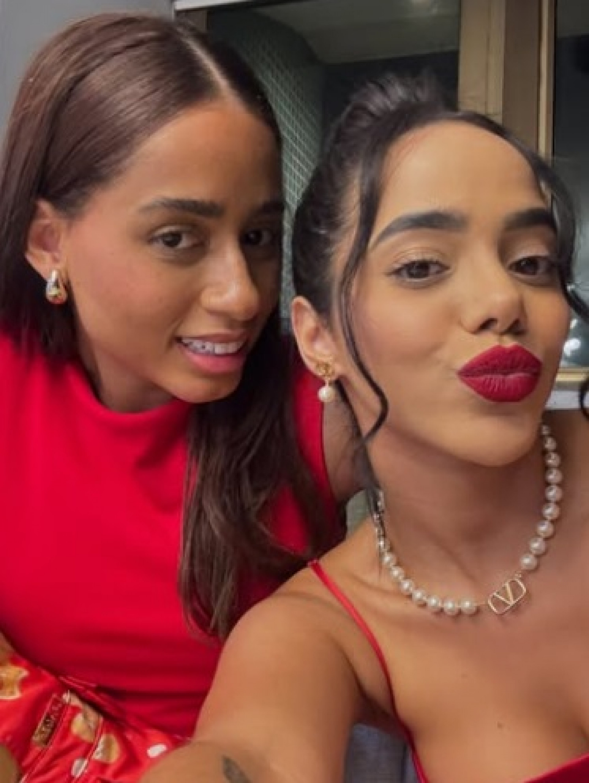 MC Lomma e Mariely Santos  - Reprodução/Instagram 