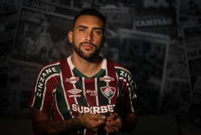 Fluminense oficializa a contratação do zagueiro Juan Freytes