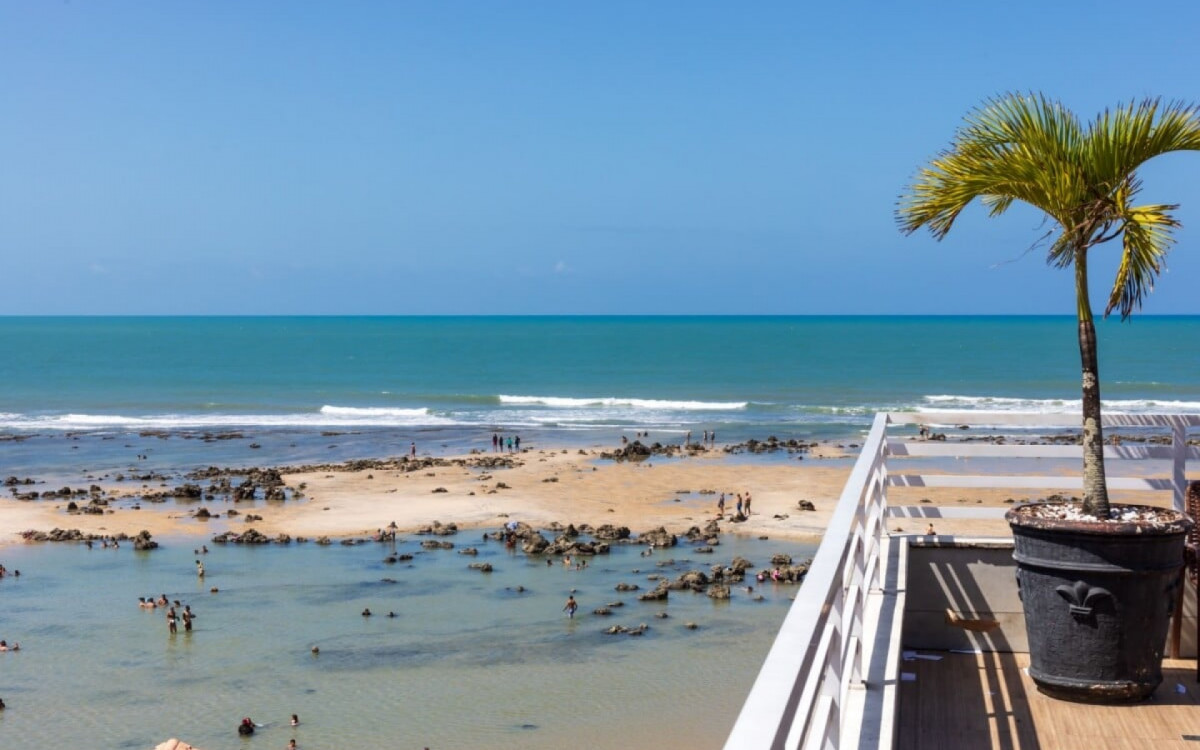 Tibau do Sul abriga uma das praias mais famosas do Brasil (Imagem: Luis War | Shutterstock)