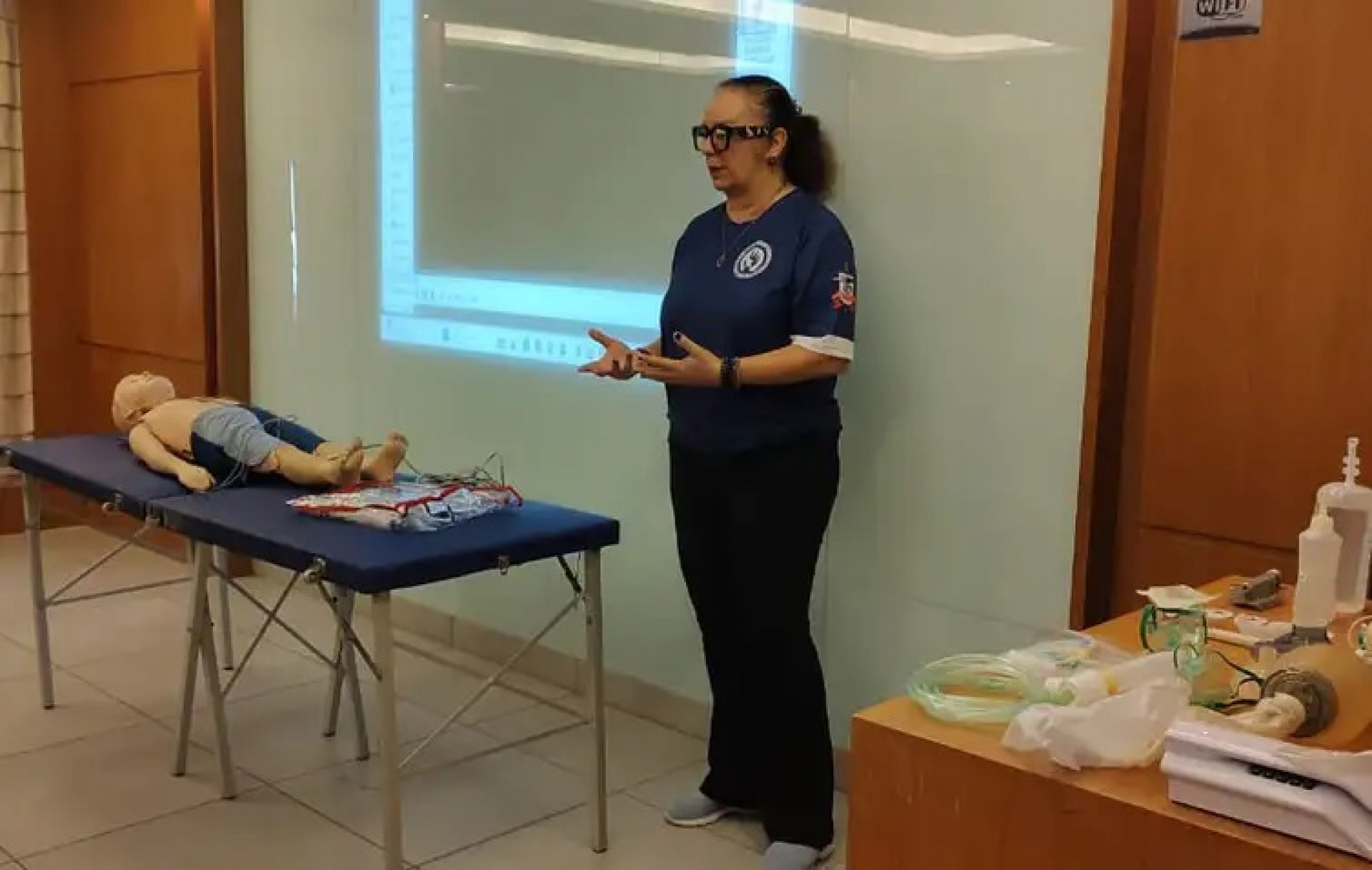 Professora Aurimery Chermont durante aula na Universidade Federal do Pará - Aurimery Chermont/Arquivo Pessoal