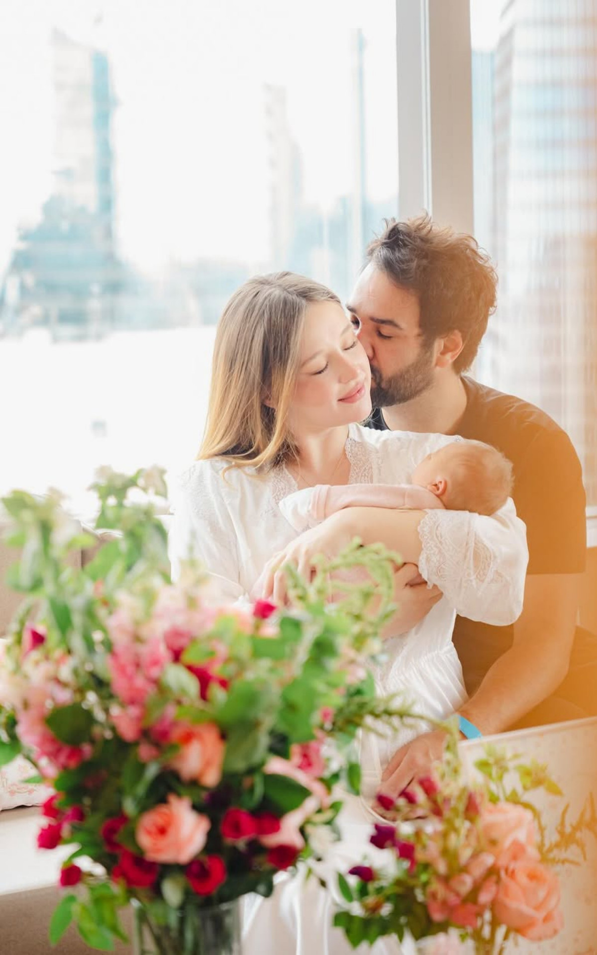 Duda Reis, Eduardo Nunes e a filha Aurora - Reprodução/Instagram