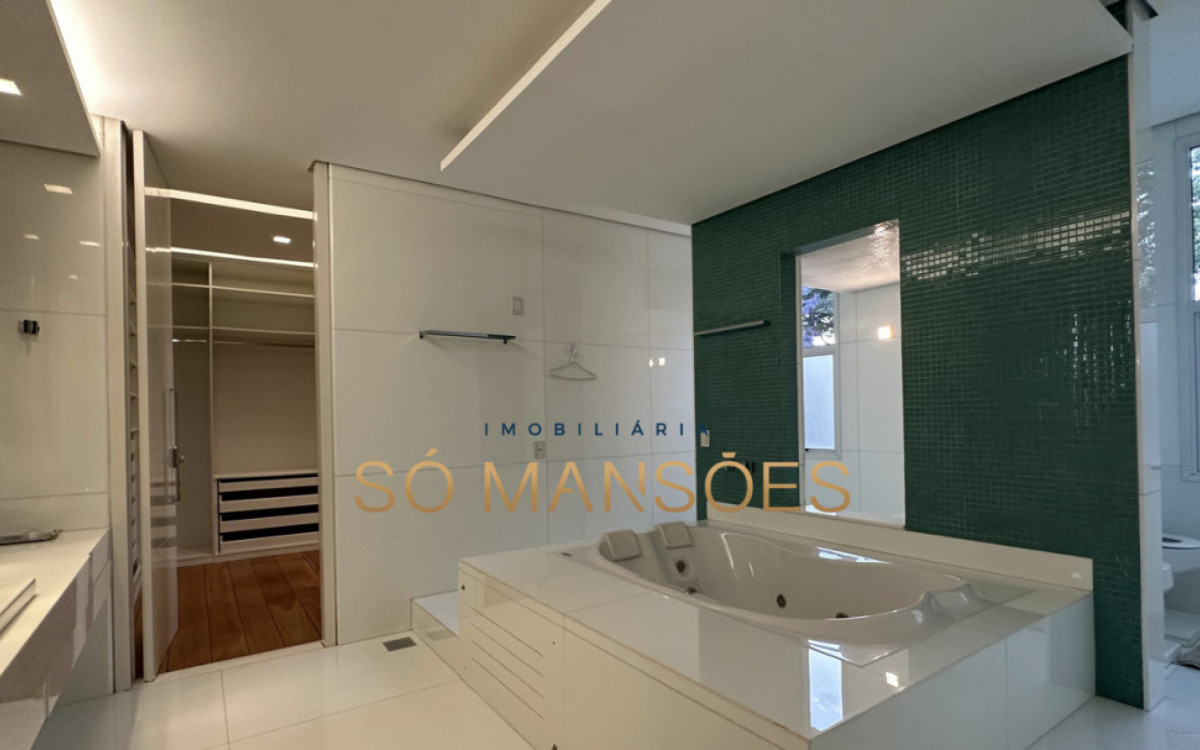 Gabigol alugou mansão avaliada em R$ 25 milhões em Minas Gerais