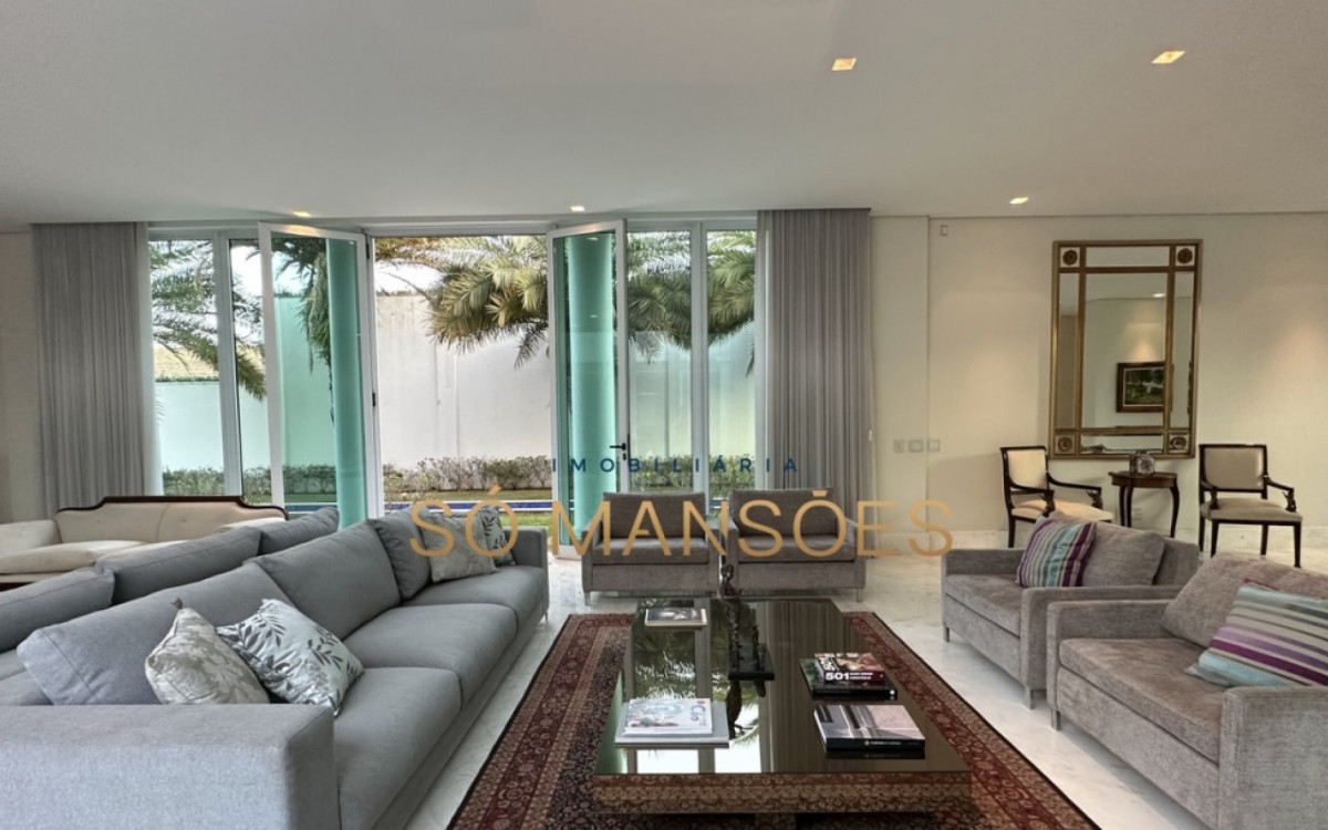 Gabigol alugou mansão avaliada em R$ 25 milhões em Minas Gerais