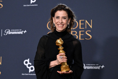 Fernanda Torres ganha Prêmio APCA de melhor atriz de cinema por atuação em 'Ainda Estou Aqui'