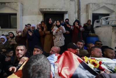 Três pessoas morrem na Cisjordânia ocupada por disparos contra veículos