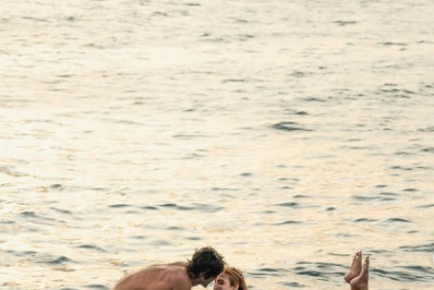 Vanessa Lopes compartilha fotos de viagem a Fernando de Noronha com o namorado