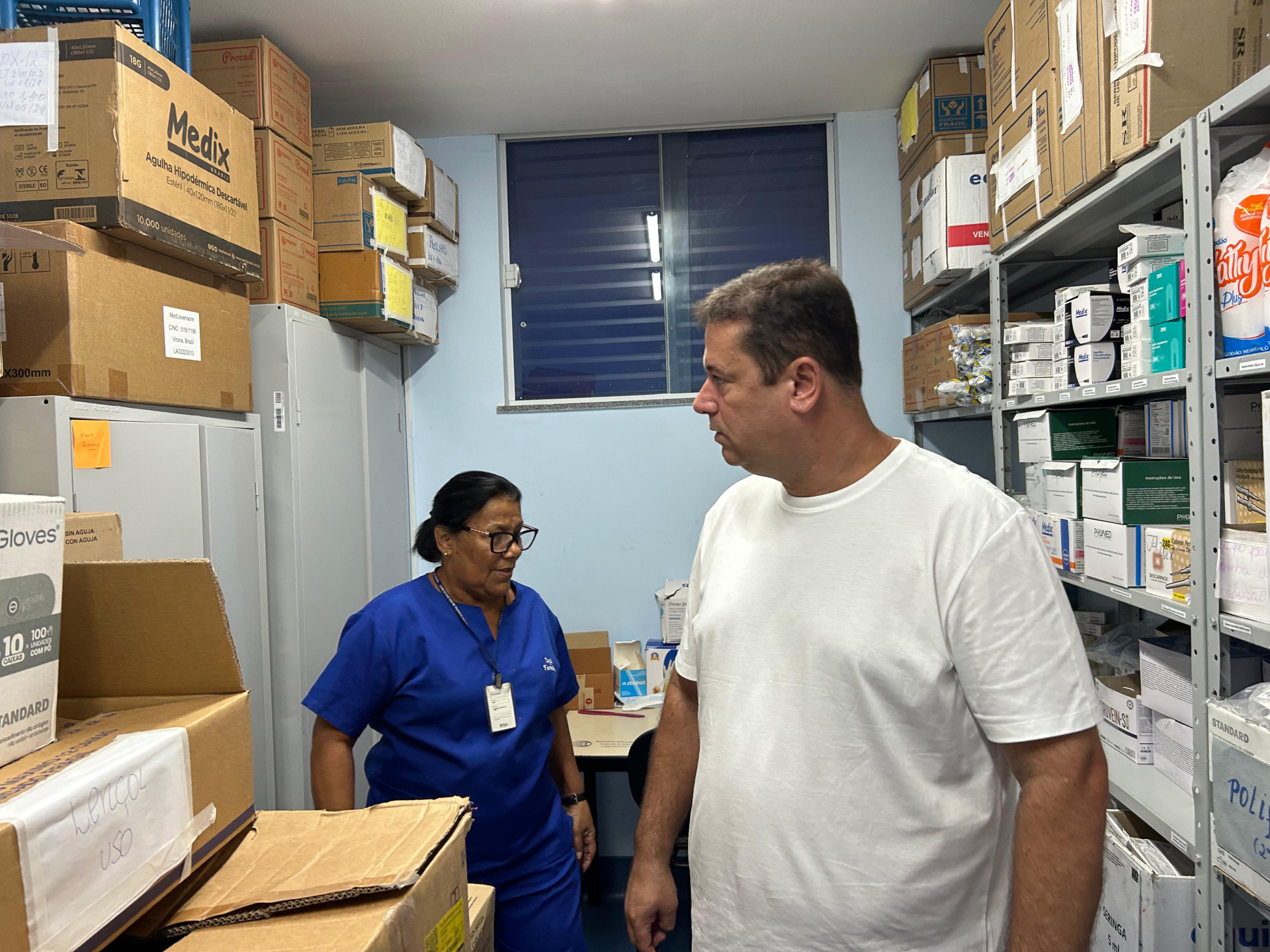 Prefeito Léo fiscalizou as dependências da UPA Infant de Meriti e a UPA de Jardim Iris  - Divulgação/SJM 