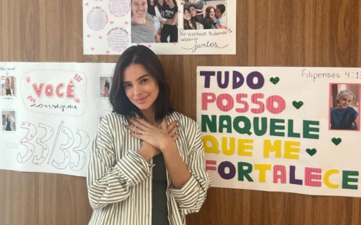 Vera Viel recebeu mensagens da família na última sessão de radioterapia  - Reprodução/Instagram 