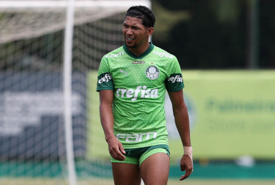 Vasco aumenta proposta e tenta dar 'chapéu' no Atlético-MG por Rony