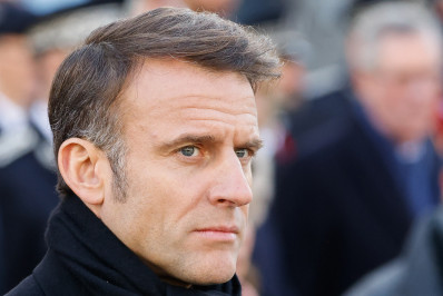 Macron afirma que alertará Trump sobre não ser 