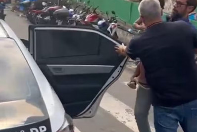 Crianças mantidas em cárcere privado pelo próprio pai são libertadas em Copacabana