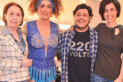 Marcus Majella resgata clique ao lado de Paulo Gustavo, Fernanda Torres e Fernanda Montenegro