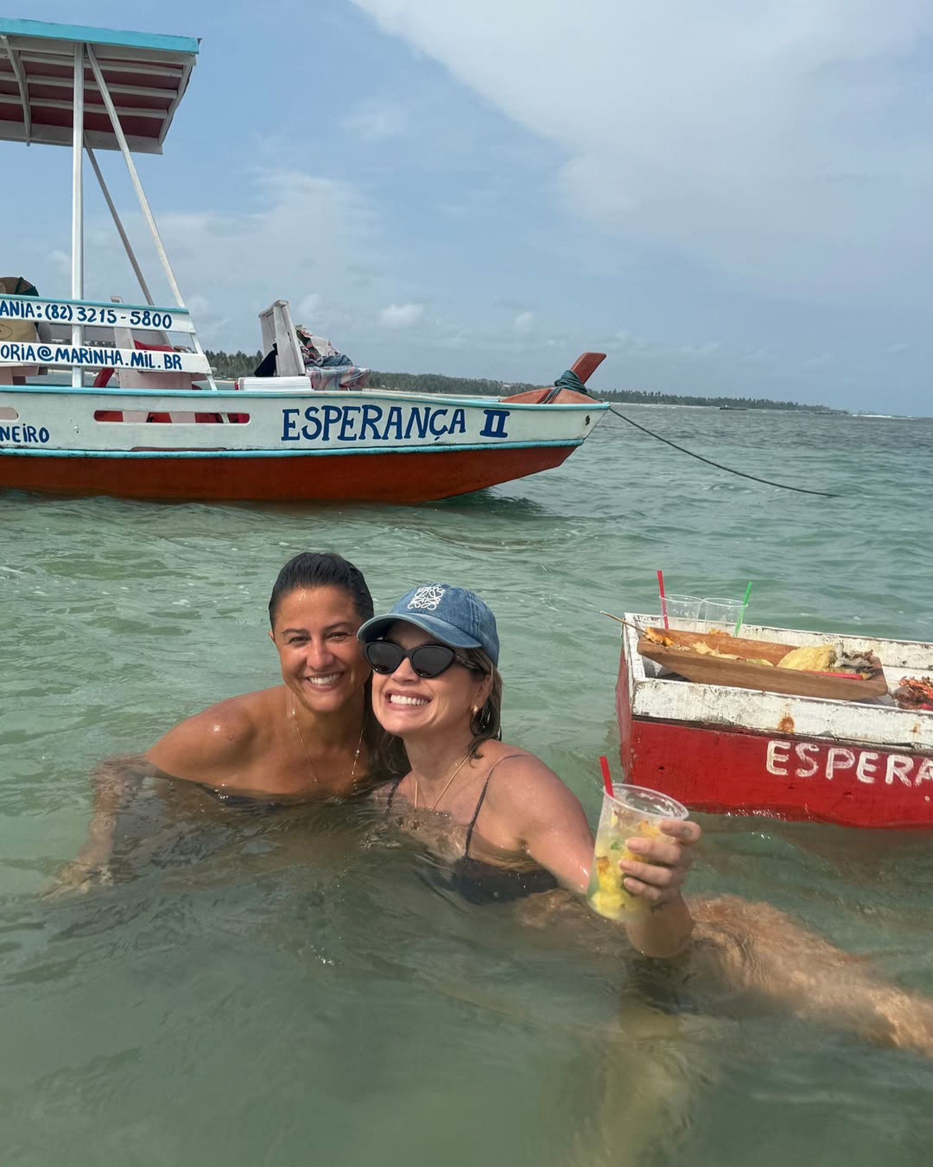 Flávia Alessandra posa em cenário paradísico em Alagoas - Reprodução/Instagram