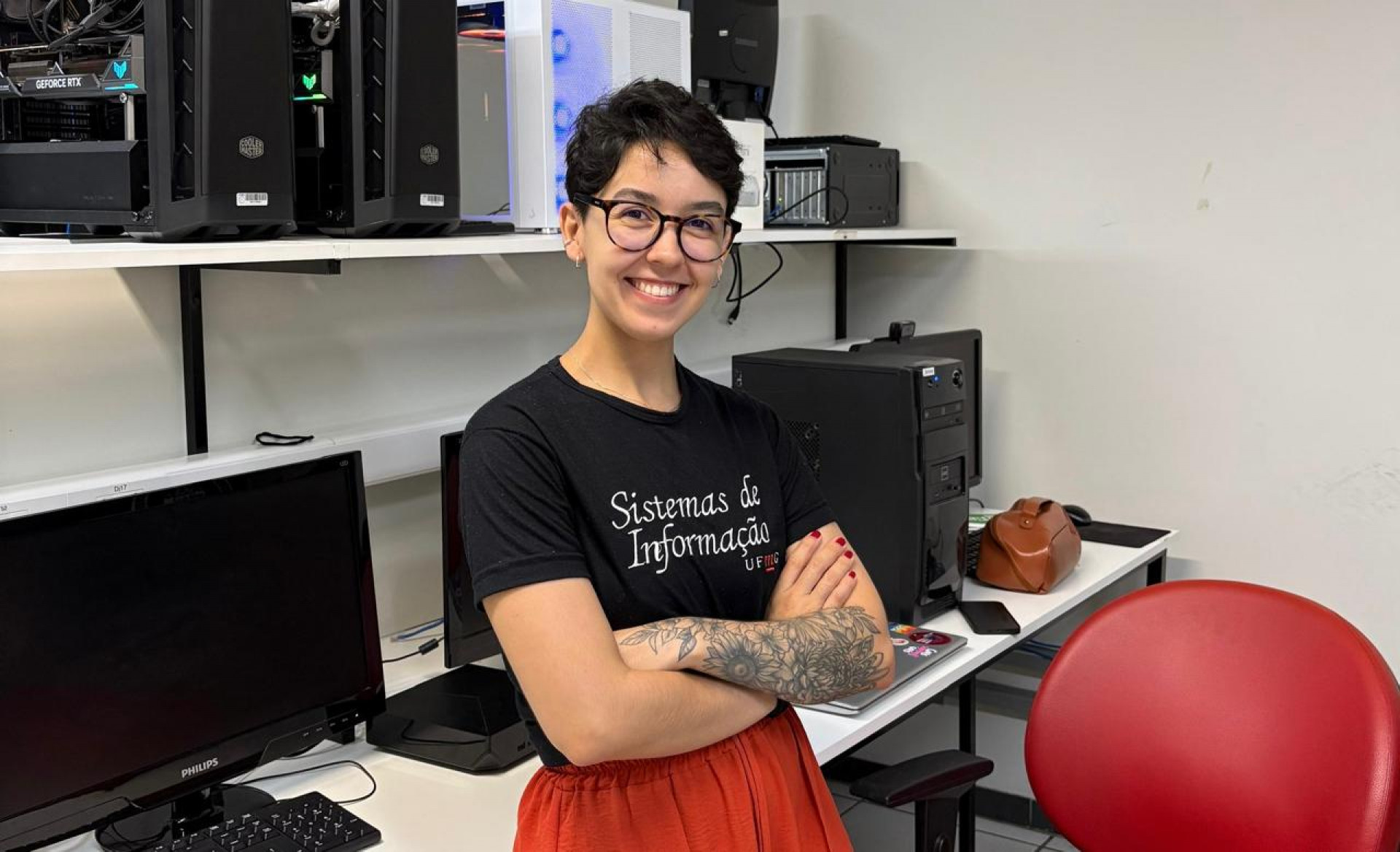 Fernanda Pereira, aluna de Sistemas de Informação, encontrou sua paixão na cibersegurança ao perceber o impacto crescente dos ataques virtuais - Divulhgação