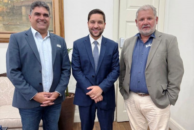 Governo e Estado discutem projetos para impulsionar o crescimento de Macaé