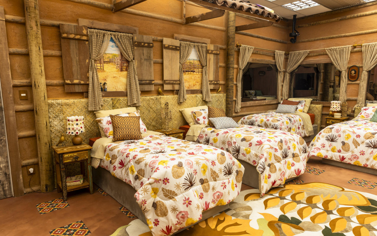 Um dos quartos da casa