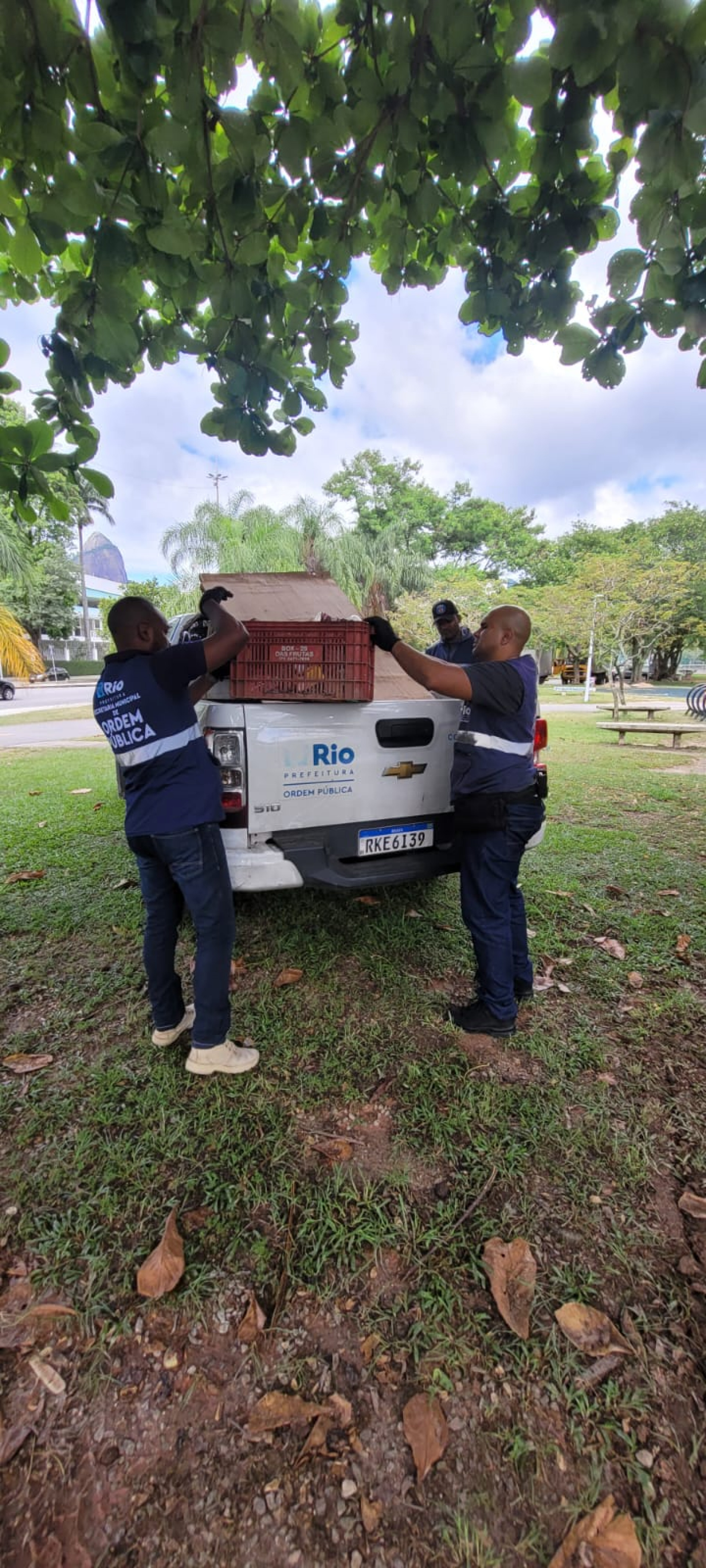 Seop desmontou acampamento ilegal no Leblon, Zona Sul do Rio, nesta sexta-feira (10)
 - Divulgação/Seop