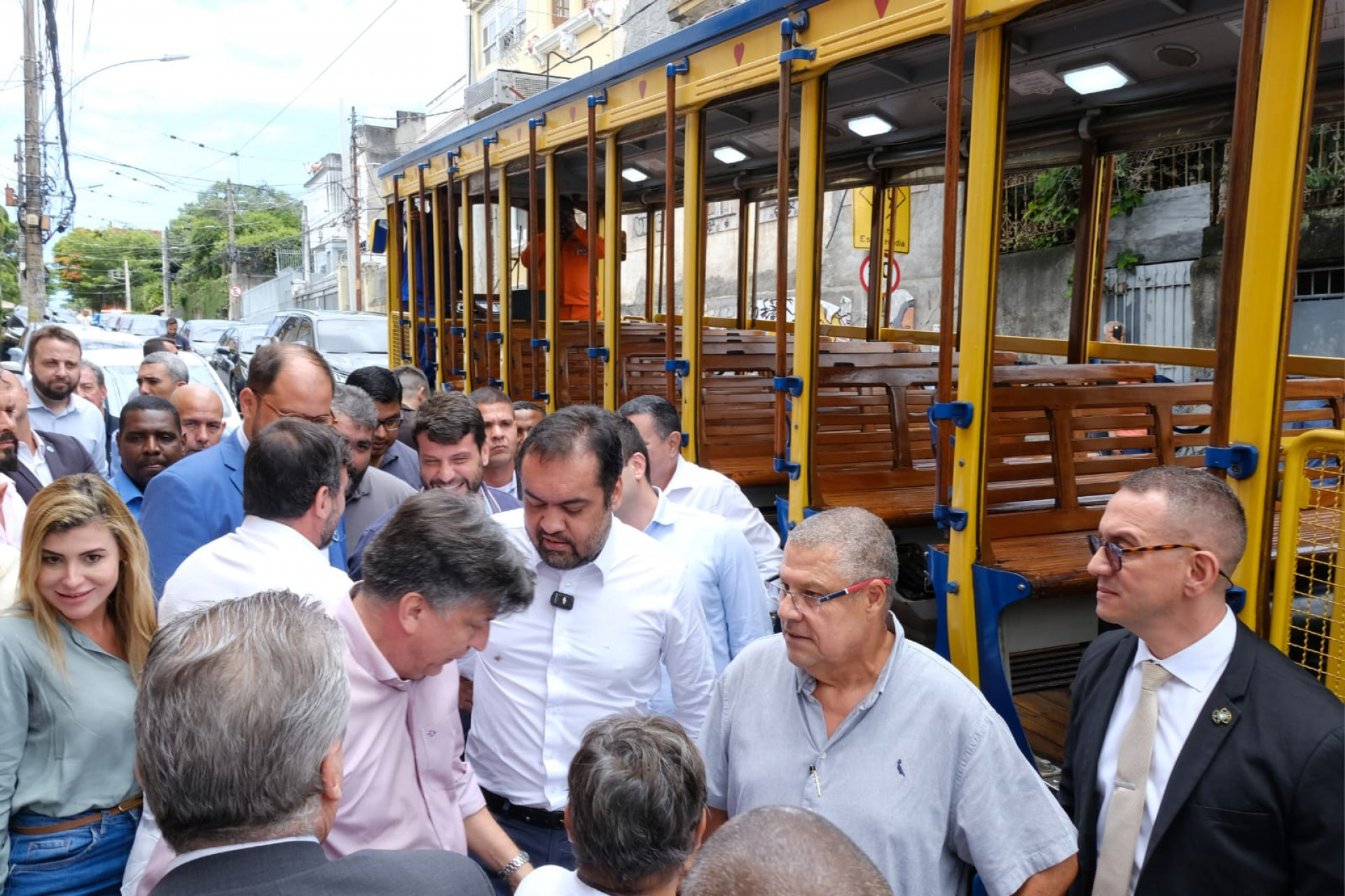 Cláudio Castro desembarcou do ramal Paula Mattos para reinaugurar linha - Pedro Teixeira/ Agência O DIA