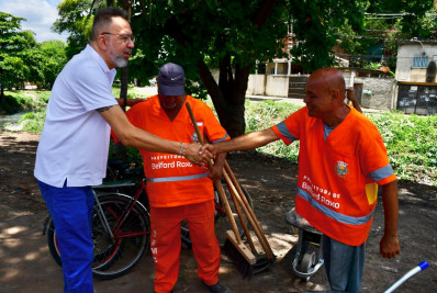 Prefeito Márcio Canella visita Hospital Municipal e acompanha obras em Belford Roxo