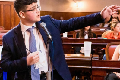 Câmara Municipal de Niterói recebe 4ª edição do Projeto Politik