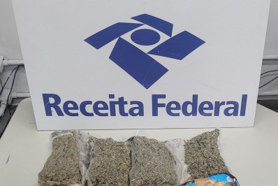 Receita Federal apreende mais de R$ 60 mil em skunk no Aeroporto do Galeão