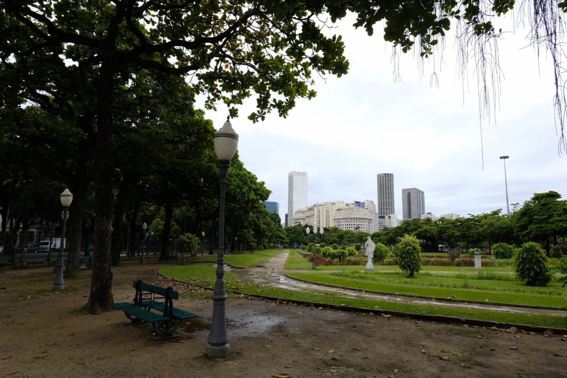 Praça Paris, no bairro da Glória - Pedro Teixeira / Agência O Dia