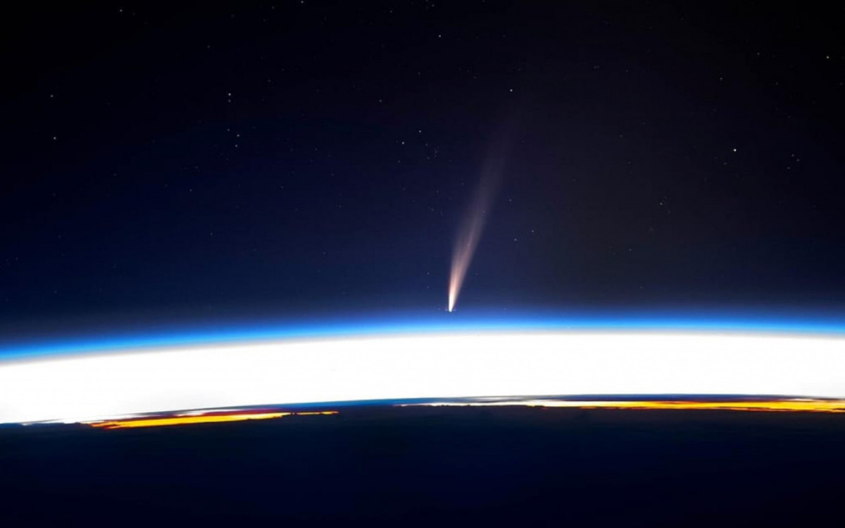 Astronauta da NASA fotografou o Cometa C/2024 G3 da Estação Espacial Internacional 