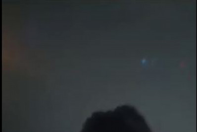 Incêndio de grande proporção atinge fábrica na Dutra