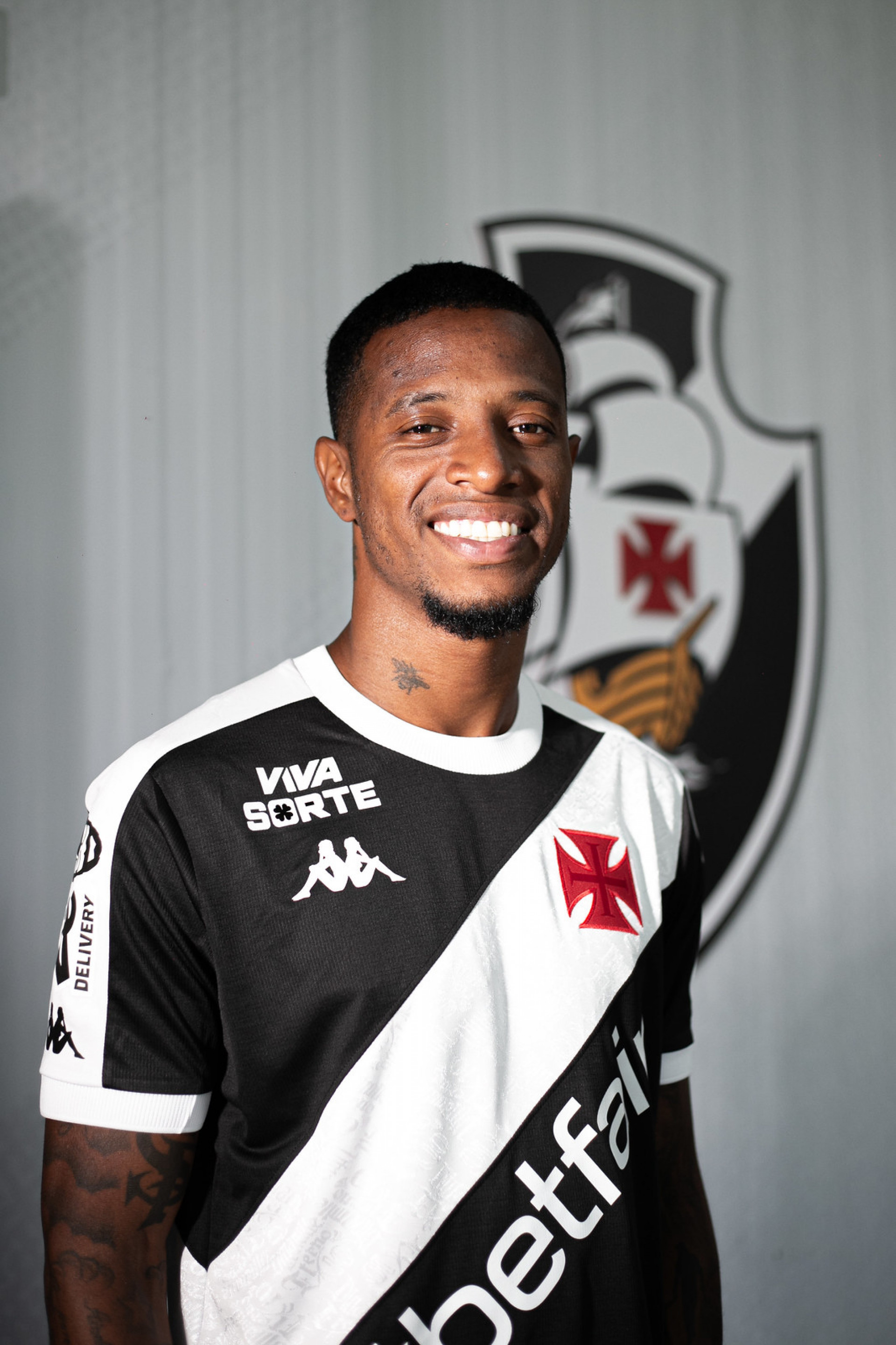 Tchê Tchê é jogador do Vasco