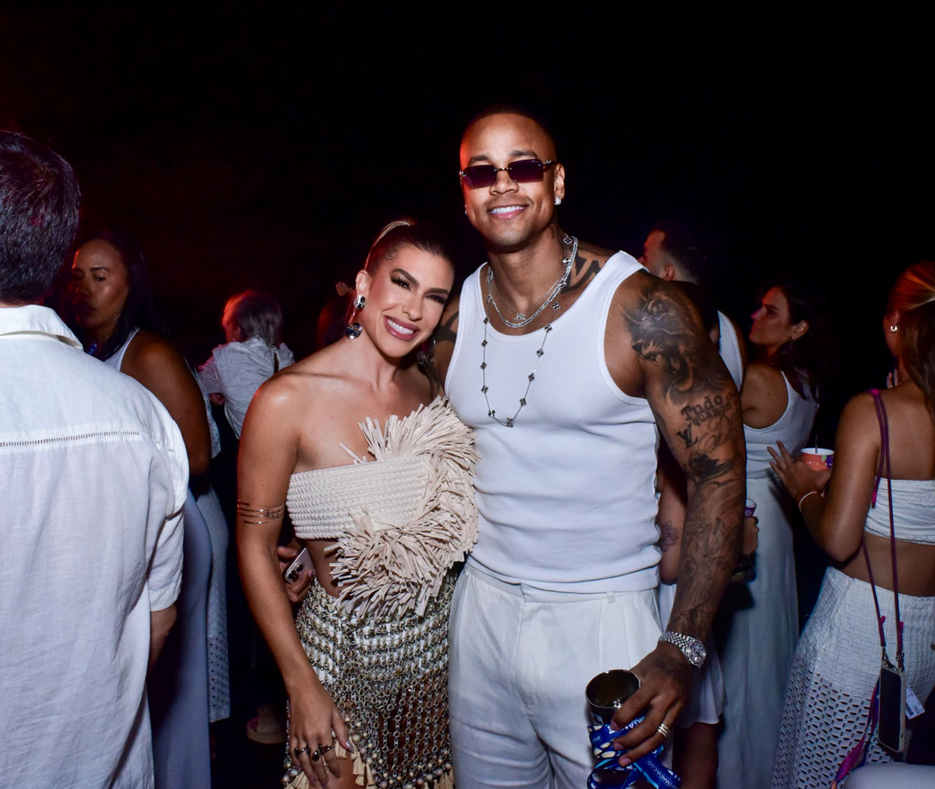 Léo Santana e Lore Improta em noite de festa no navio do cantor  - Webert Belicio/ Agnews