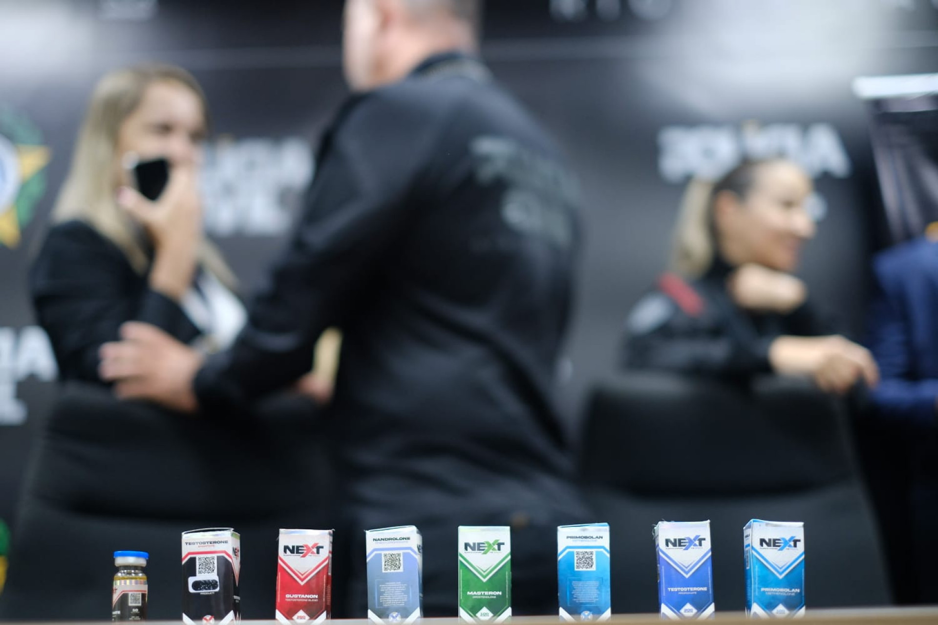 Operação desarticulou esquema de fabricação clandestina e venda ilegal de anabolizantes - Pedro Teixeira/Agência O Dia