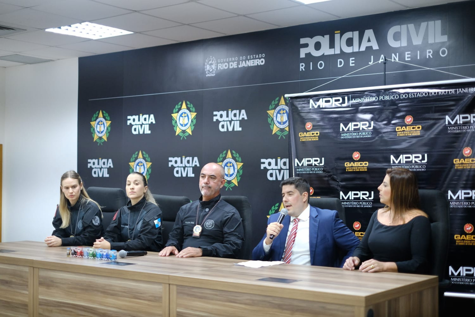 Investigadores apontaram que grupo movimentou R$ 82 milhões em cerca de sete meses - Pedro Teixeira/Agência O Dia